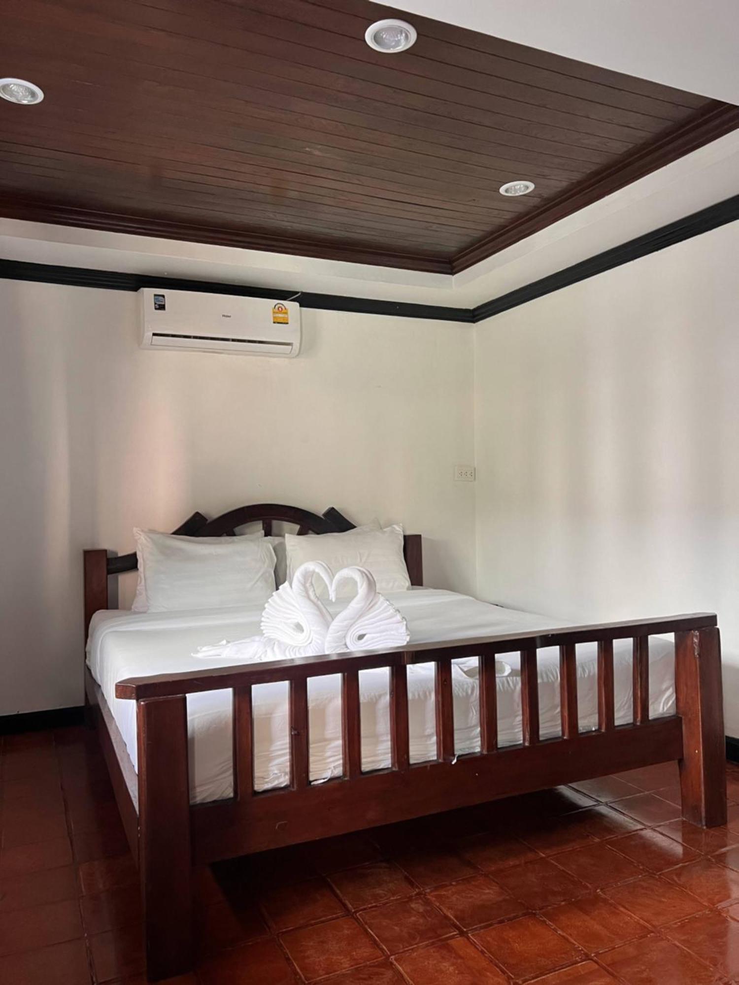 Baankasemsuk hotel 般咔 深宿 Patong 外观 照片