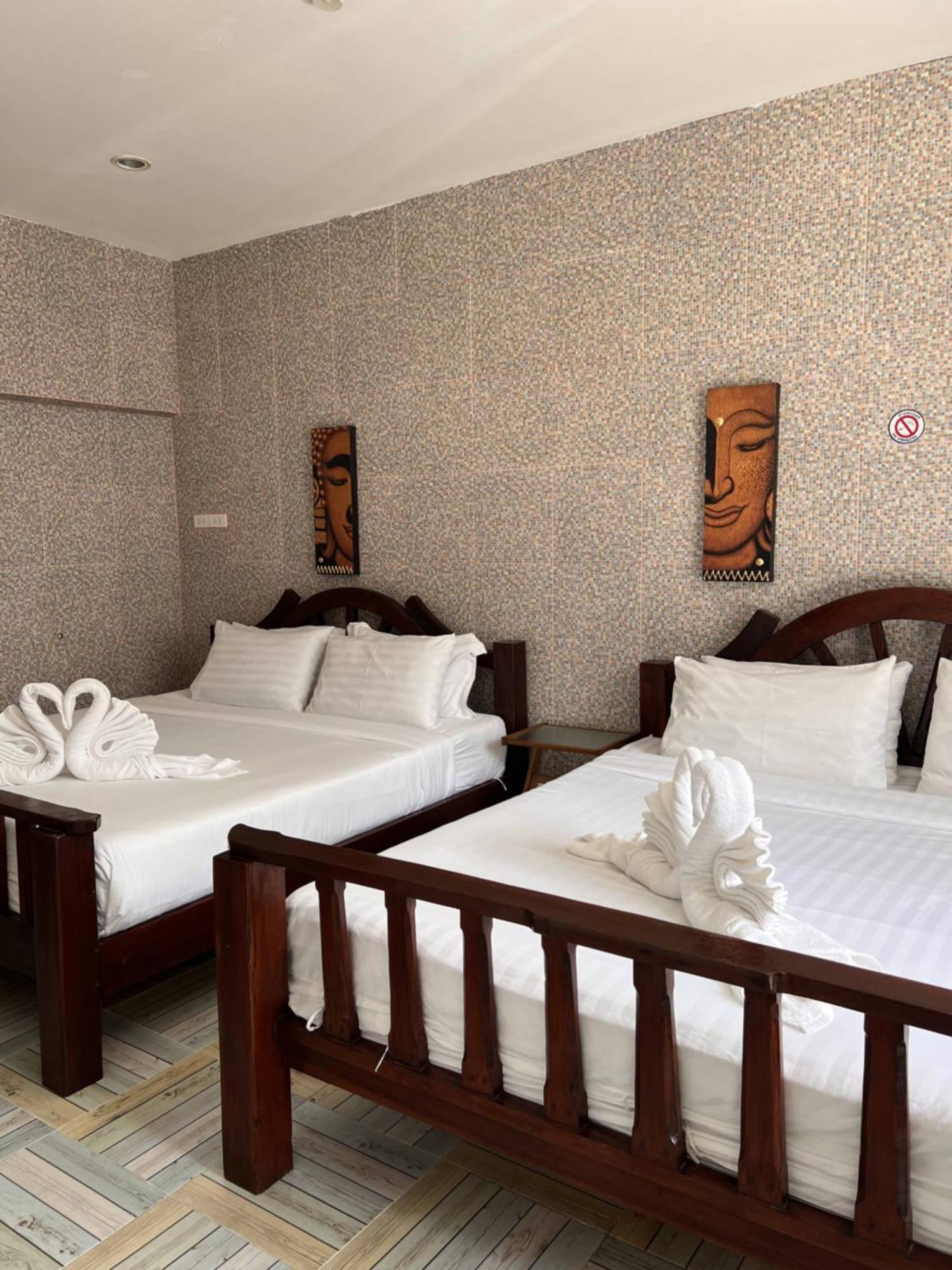 Baankasemsuk hotel 般咔 深宿 Patong 外观 照片